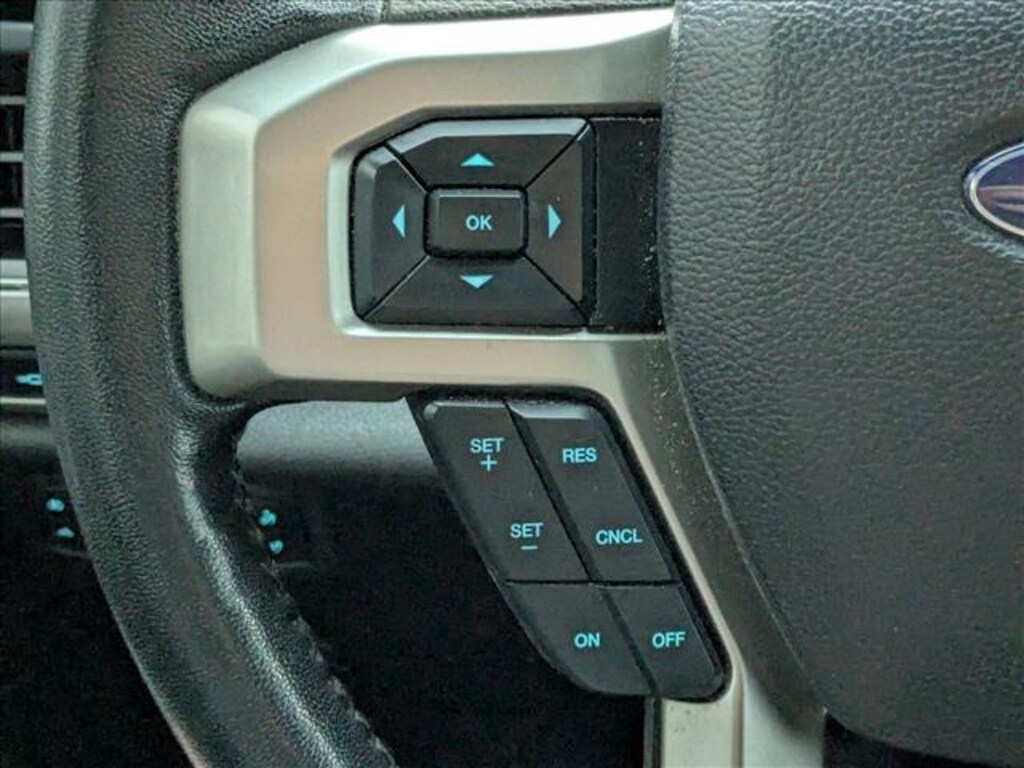 Used 2020 Ford F-250 LARIAT Truck Crew Cab