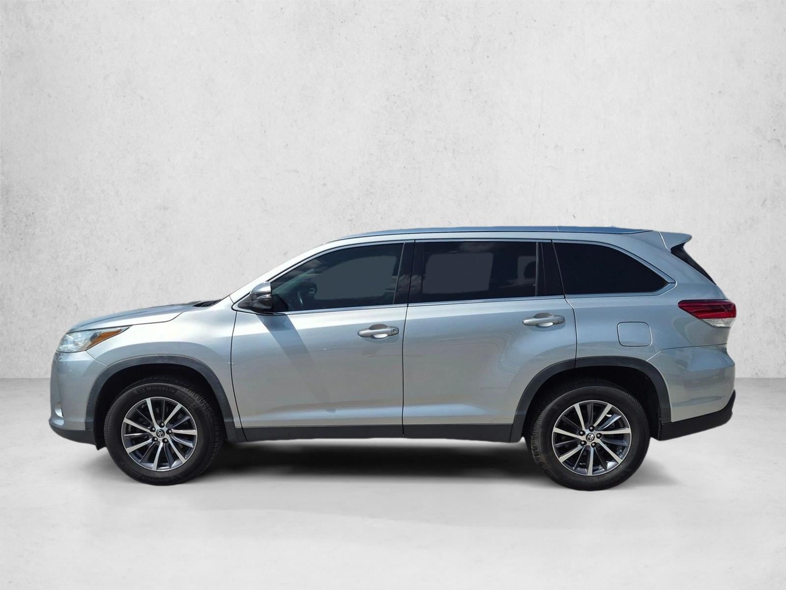 2019 Toyota Highlander 9