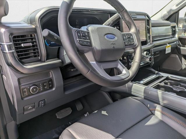 2025 Ford F-250 Lariat photo 3
