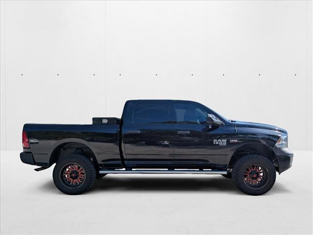 2019 Ram 1500 Classic Tradesman photo 2