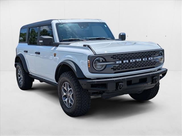 2024 Ford Bronco Badlands photo 3
