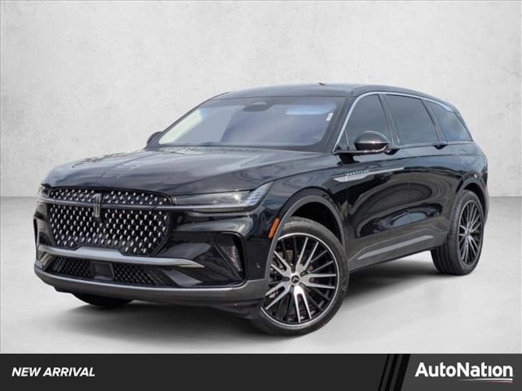 Used 2024 Lincoln Nautilus Premiere SUV