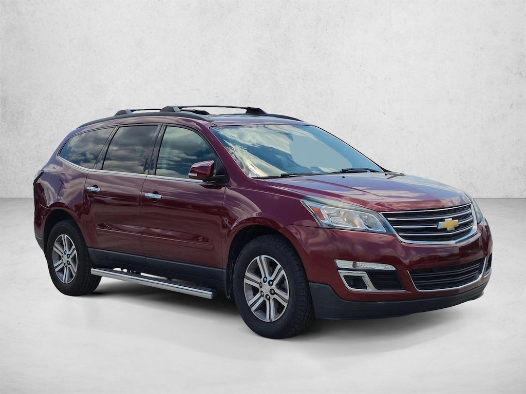 Used 2017 Chevrolet Traverse LT SUV