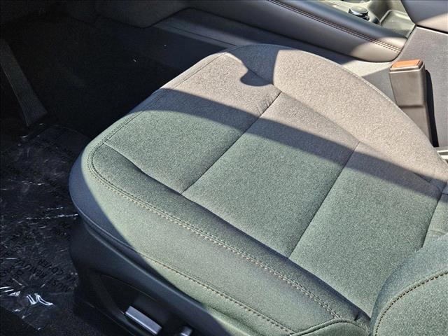 2025 Ford Explorer photo 4