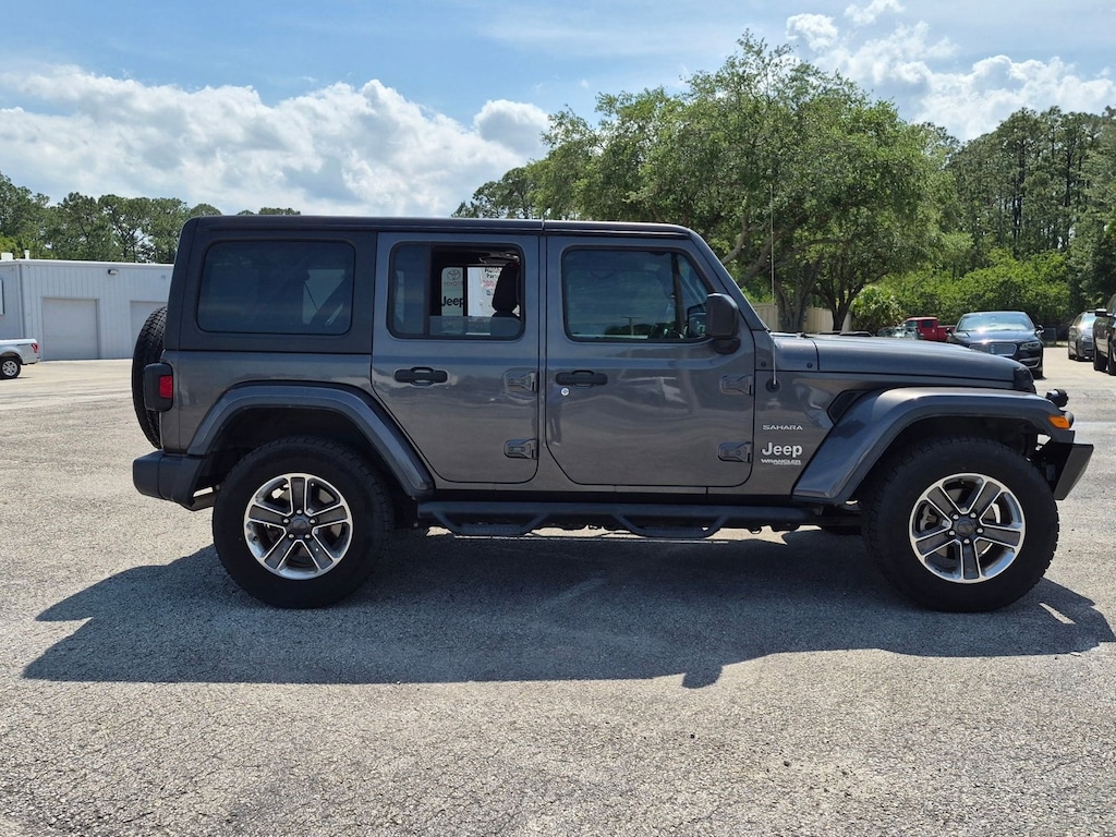 Used 2018 Jeep Wrangler Sahara SUV