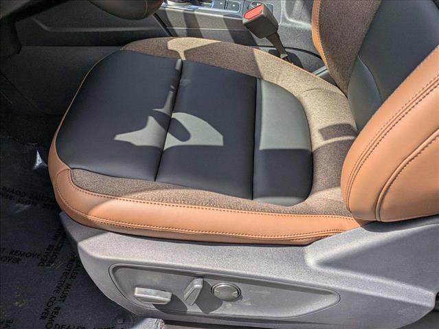 2025 Ford Bronco Sport Outer Banks photo 4
