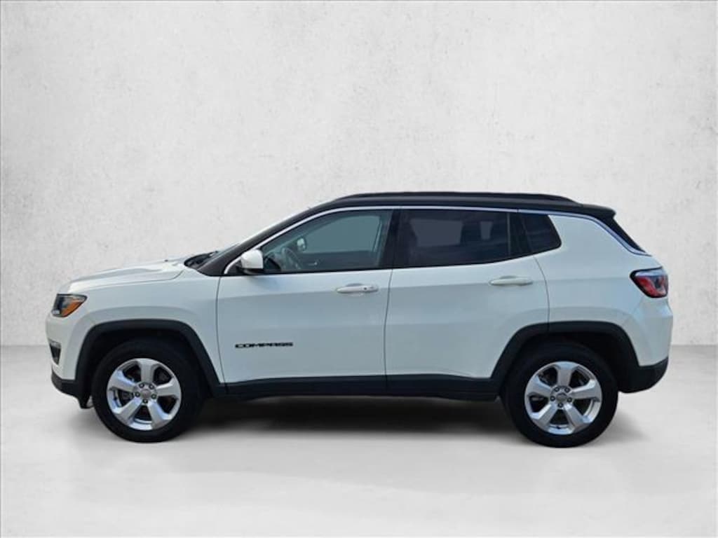 Used 2018 Jeep Compass Latitude SUV