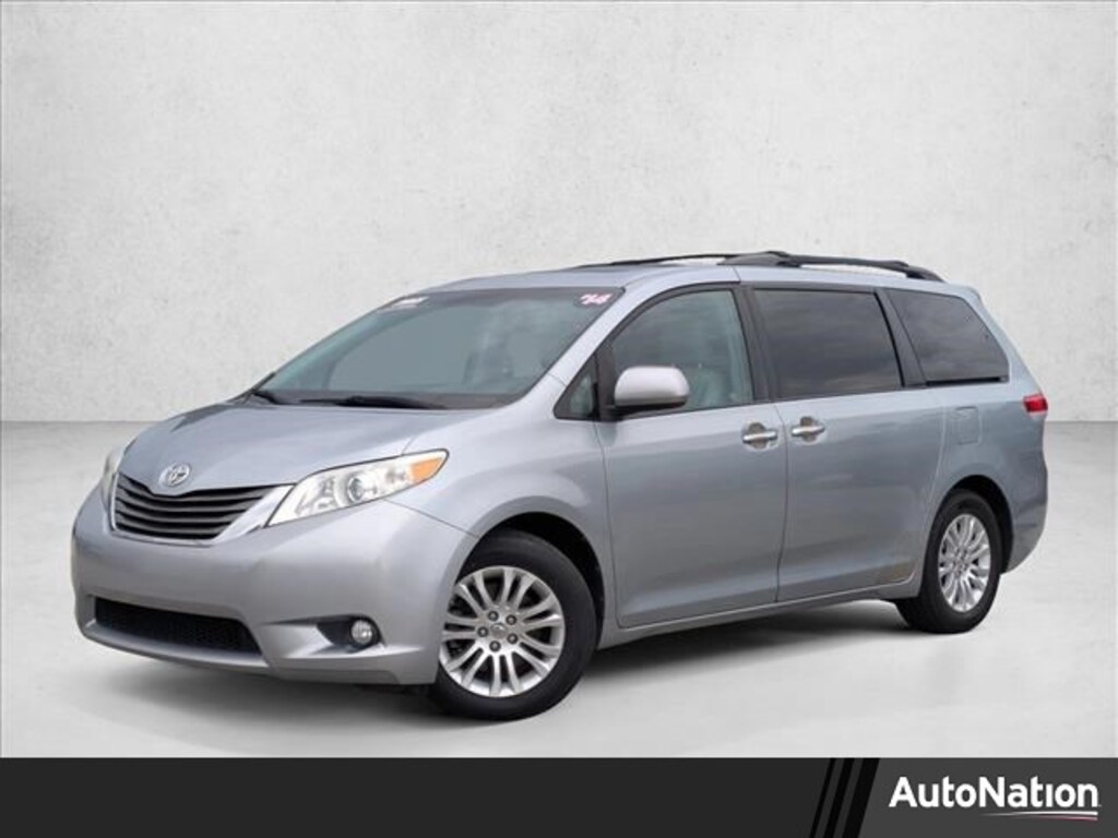 Used 2014 Toyota Sienna XLE Van
