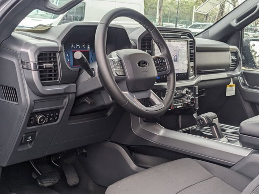 New 2025 Ford F-150 XLT Truck SuperCrew Cab