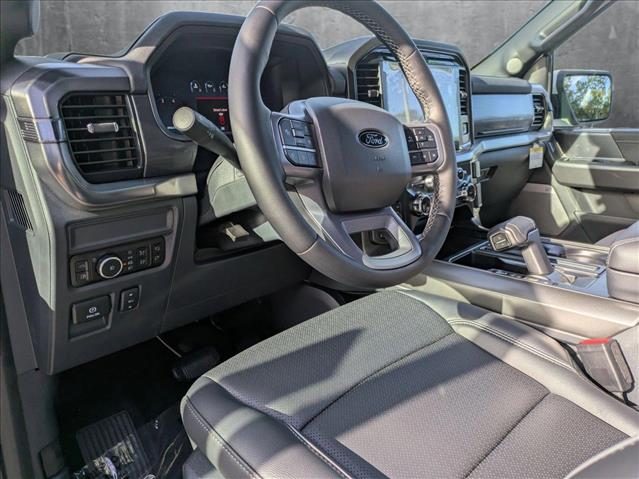 2025 Ford F-150 Lariat photo 3