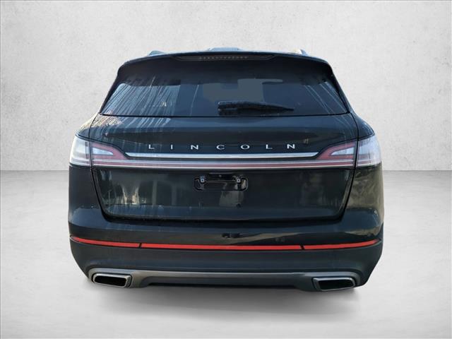 2021 Lincoln Nautilus Standard photo 4