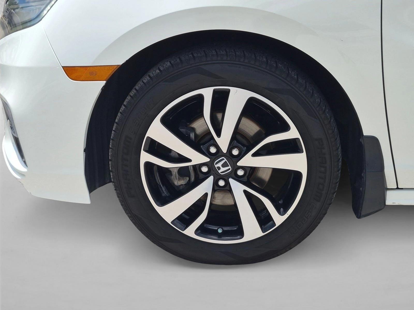 2019 Honda Odyssey 24