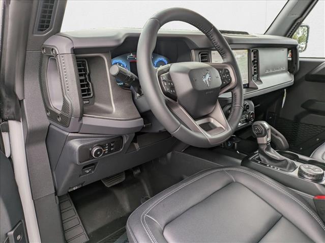 2025 Ford Bronco Badlands photo 3