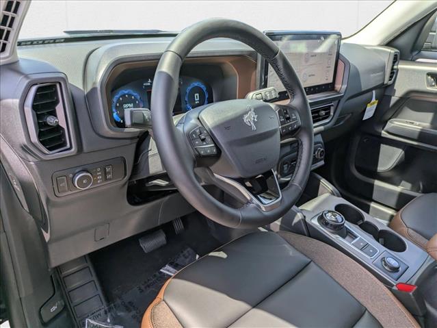 2025 Ford Bronco Sport Outer Banks photo 3