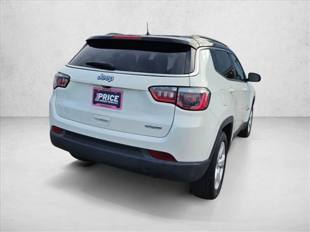 Used 2018 Jeep Compass Latitude SUV