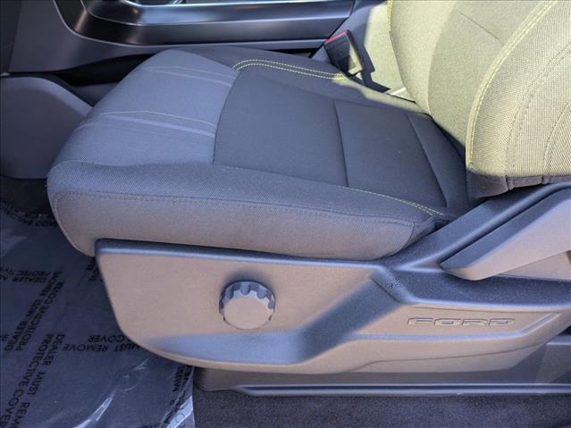 2025 Ford F-150 STX photo 4