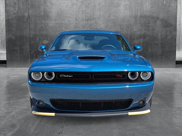 2023 Dodge Challenger R/T Scat Pack photo 2