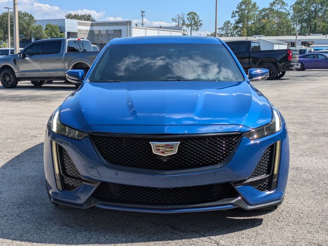 2021 Cadillac CT5 V photo 2