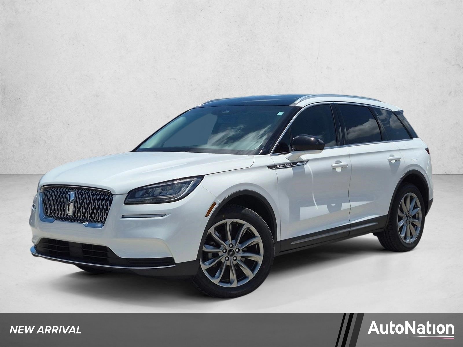 2022 Lincoln Corsair FWD's photo
