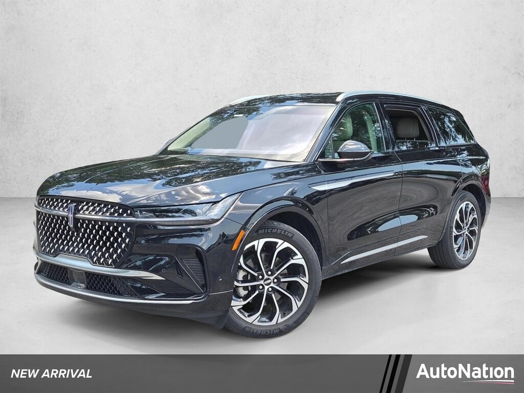 Used 2024 Lincoln Nautilus Reserve SUV