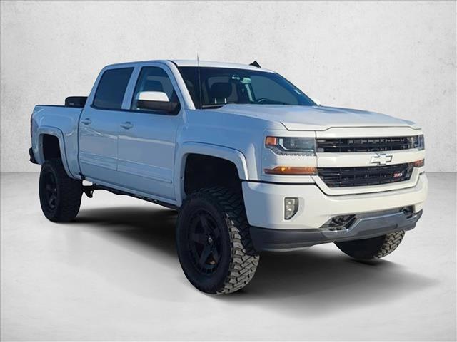 2017 Chevrolet Silverado 1500 LT Z71 photo 3