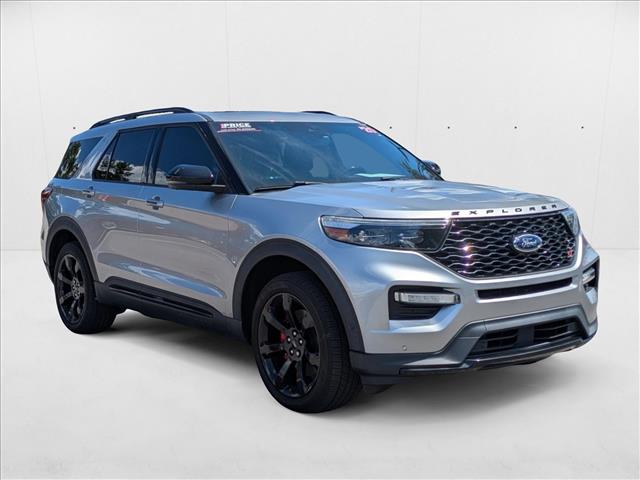 2020 Ford Explorer ST photo 3
