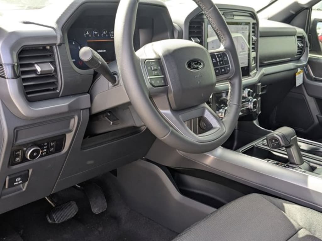 New 2026 Ford F-150 XLT Truck SuperCrew Cab