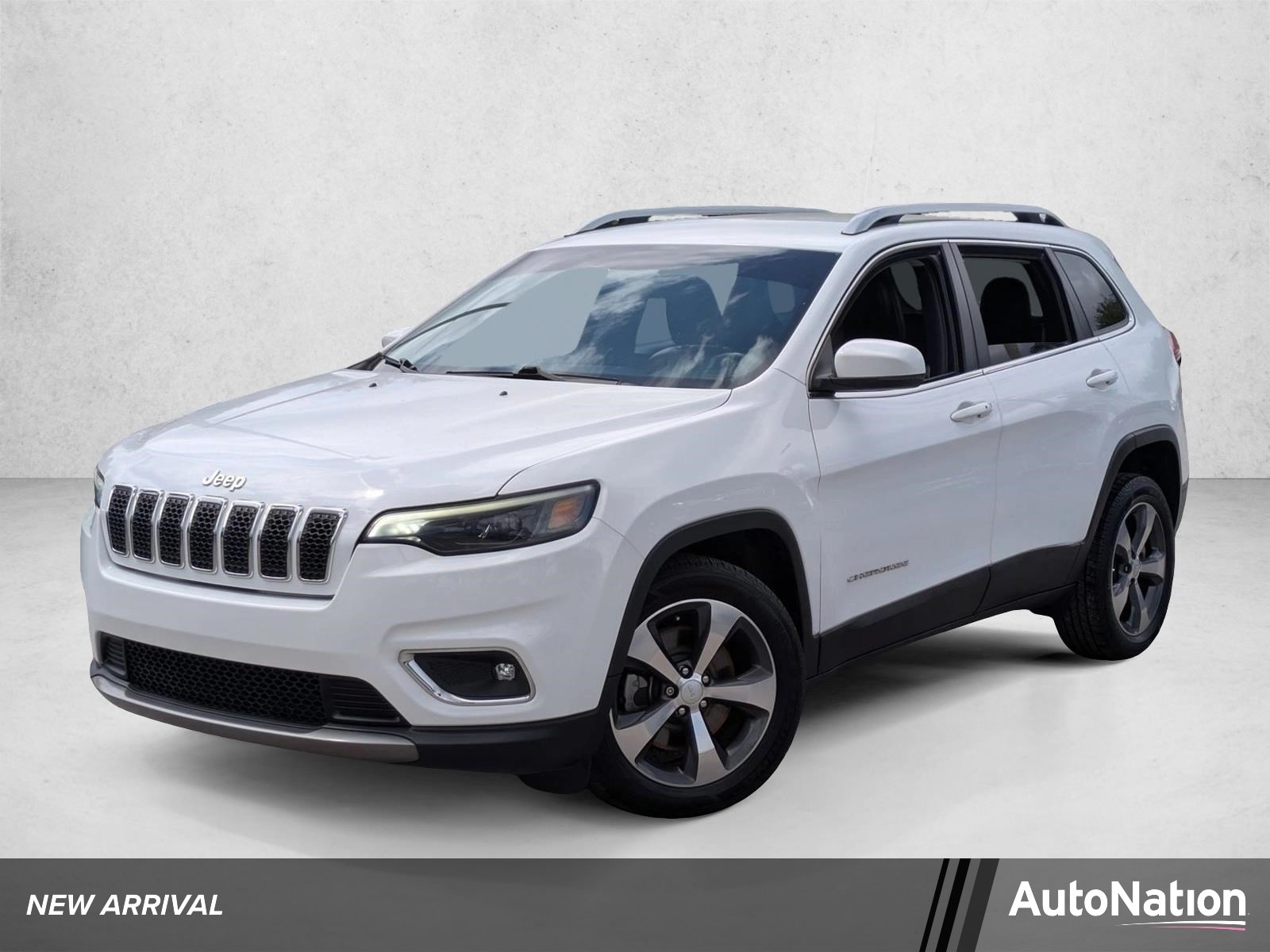 2019 Jeep Cherokee Limited's photo