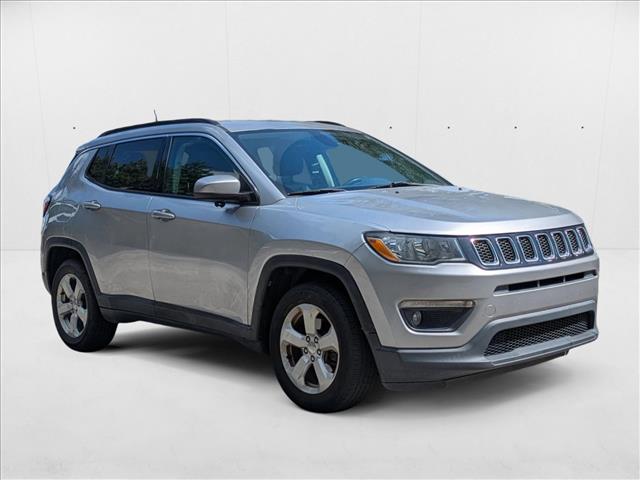 2018 Jeep Compass Latitude photo 3