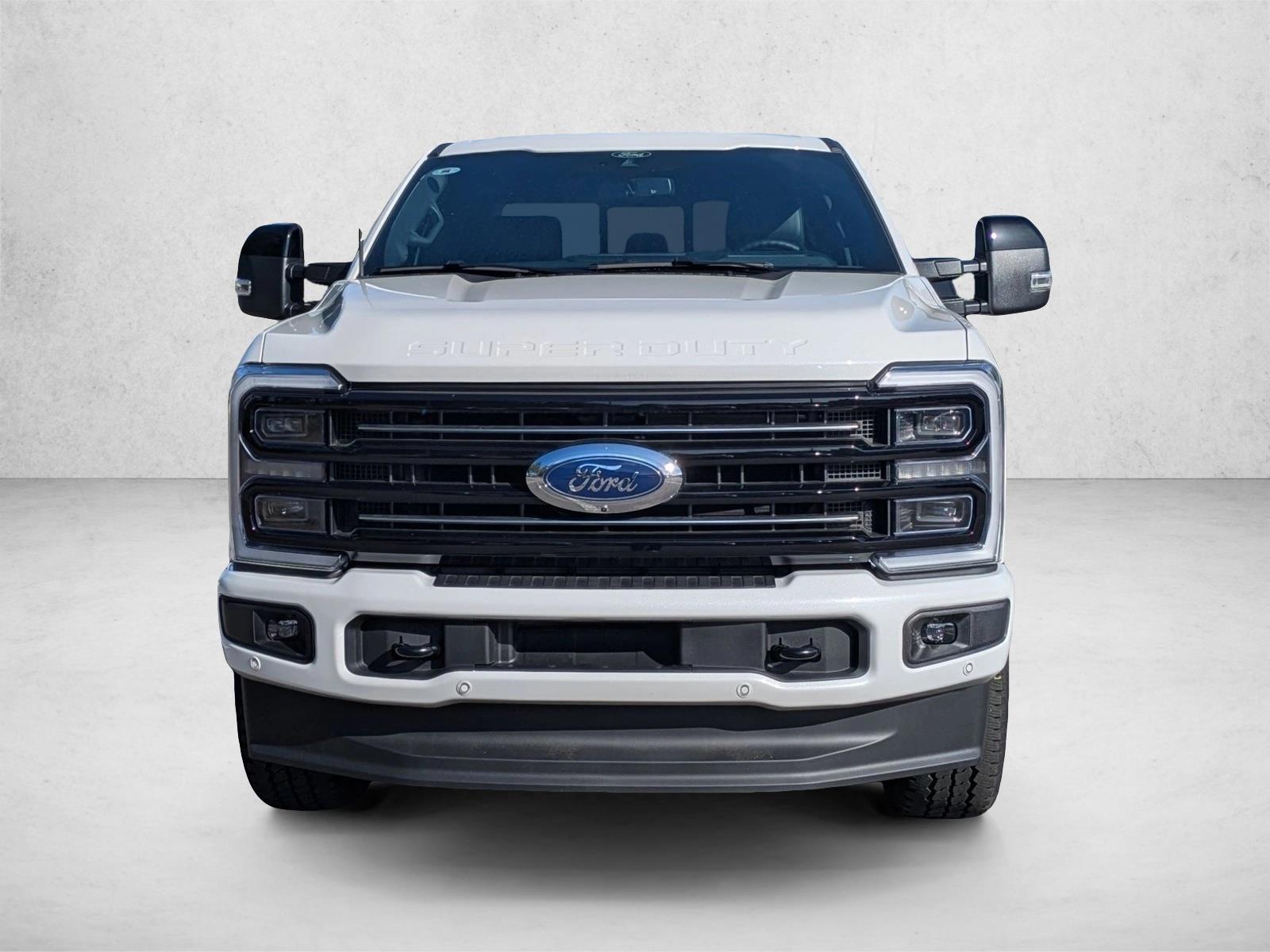 2025 Ford F-250 Super Duty Platinum - Photo 6