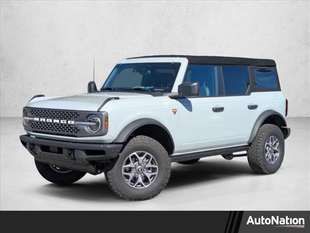 Used 2024 Ford Bronco Badlands SUV