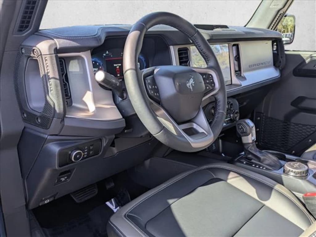 New 2025 Ford Bronco Outer Banks SUV