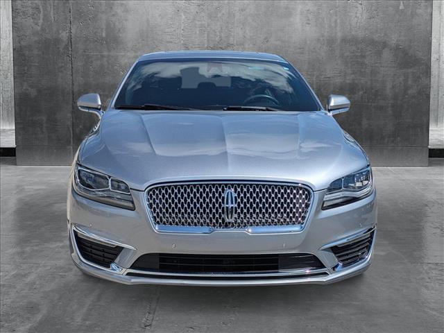 2020 Lincoln MKZ Hybrid Reserve photo 2