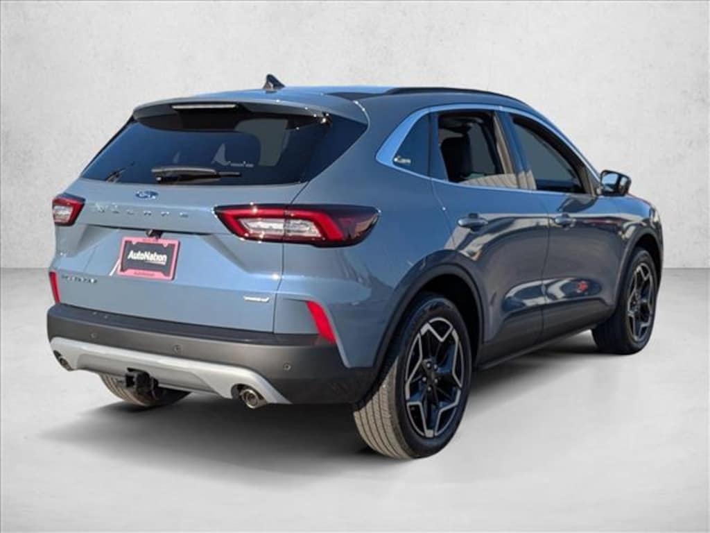 New 2026 Ford Escape Platinum SUV