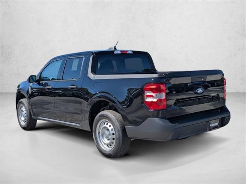 New 2026 Ford Maverick XL Truck SuperCrew