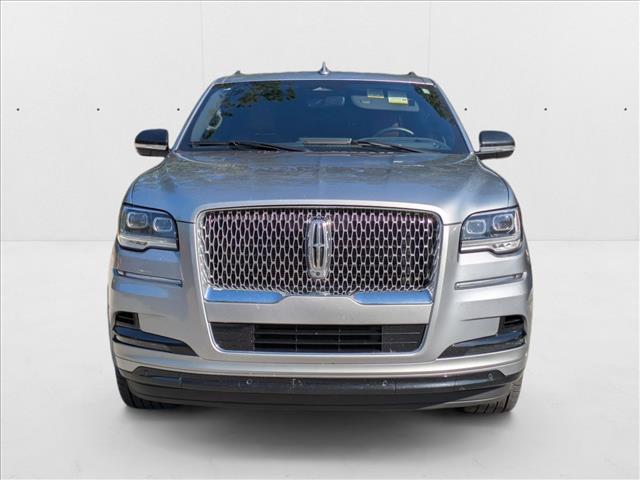 2024 Lincoln Navigator L Reserve photo 2