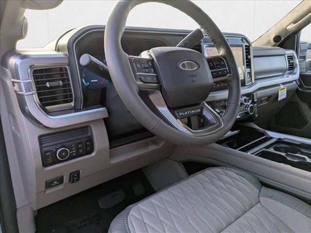 2025 Ford F-350 Platinum photo 3