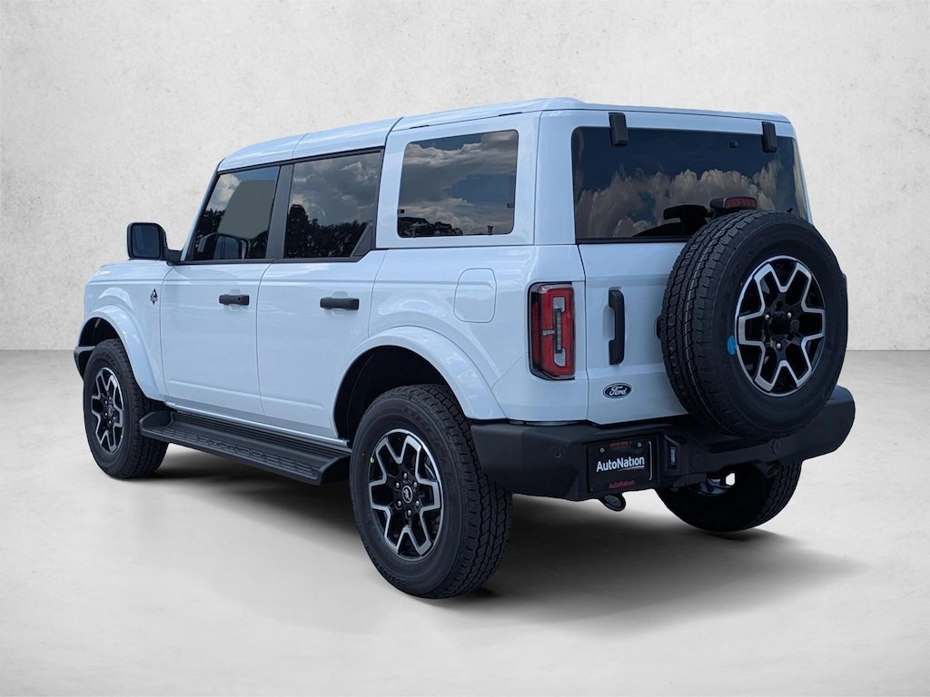 New 2026 Ford Bronco Outer Banks SUV