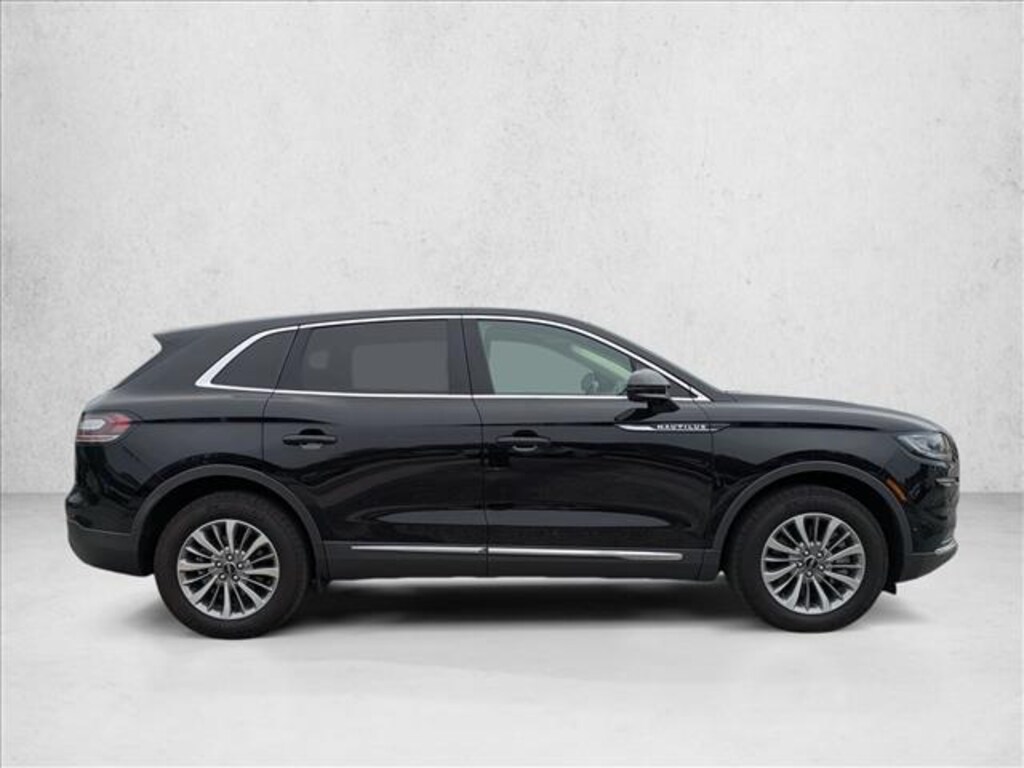 Used 2022 Lincoln Nautilus Reserve SUV