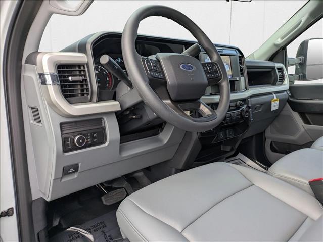 2025 Ford F-250 XL photo 3