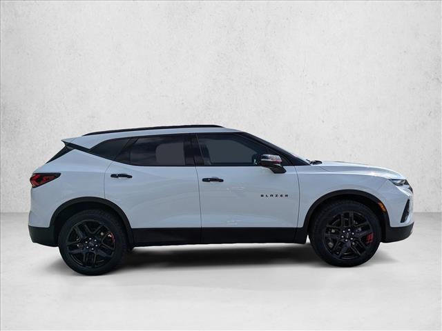 2021 Chevrolet Blazer 2LT photo 2