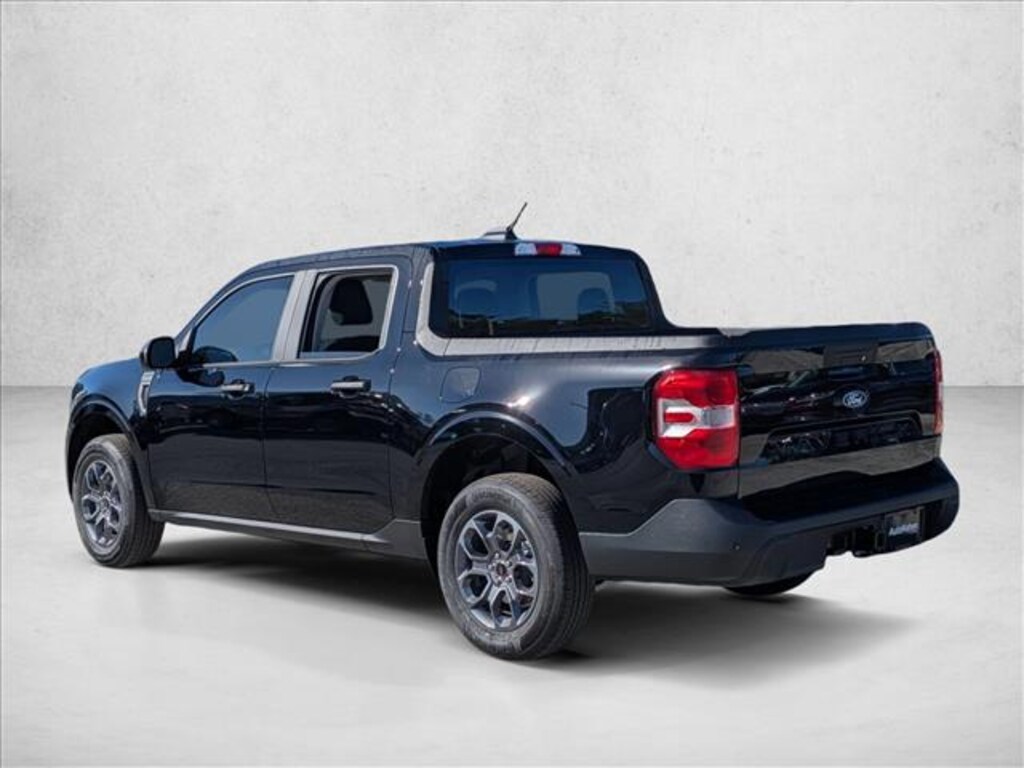 New 2025 Ford Maverick XLT Truck SuperCrew