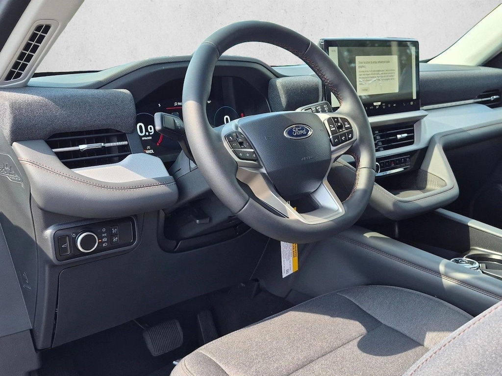 New 2026 Ford Explorer Active w/200A Pkg SUV