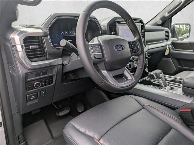 2025 Ford F-150 Lariat photo 3