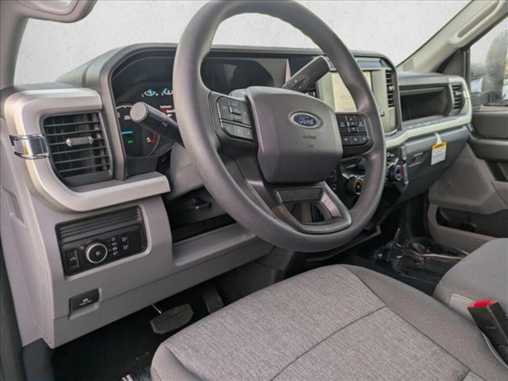 New 2026 Ford F-350 XL Truck Crew Cab
