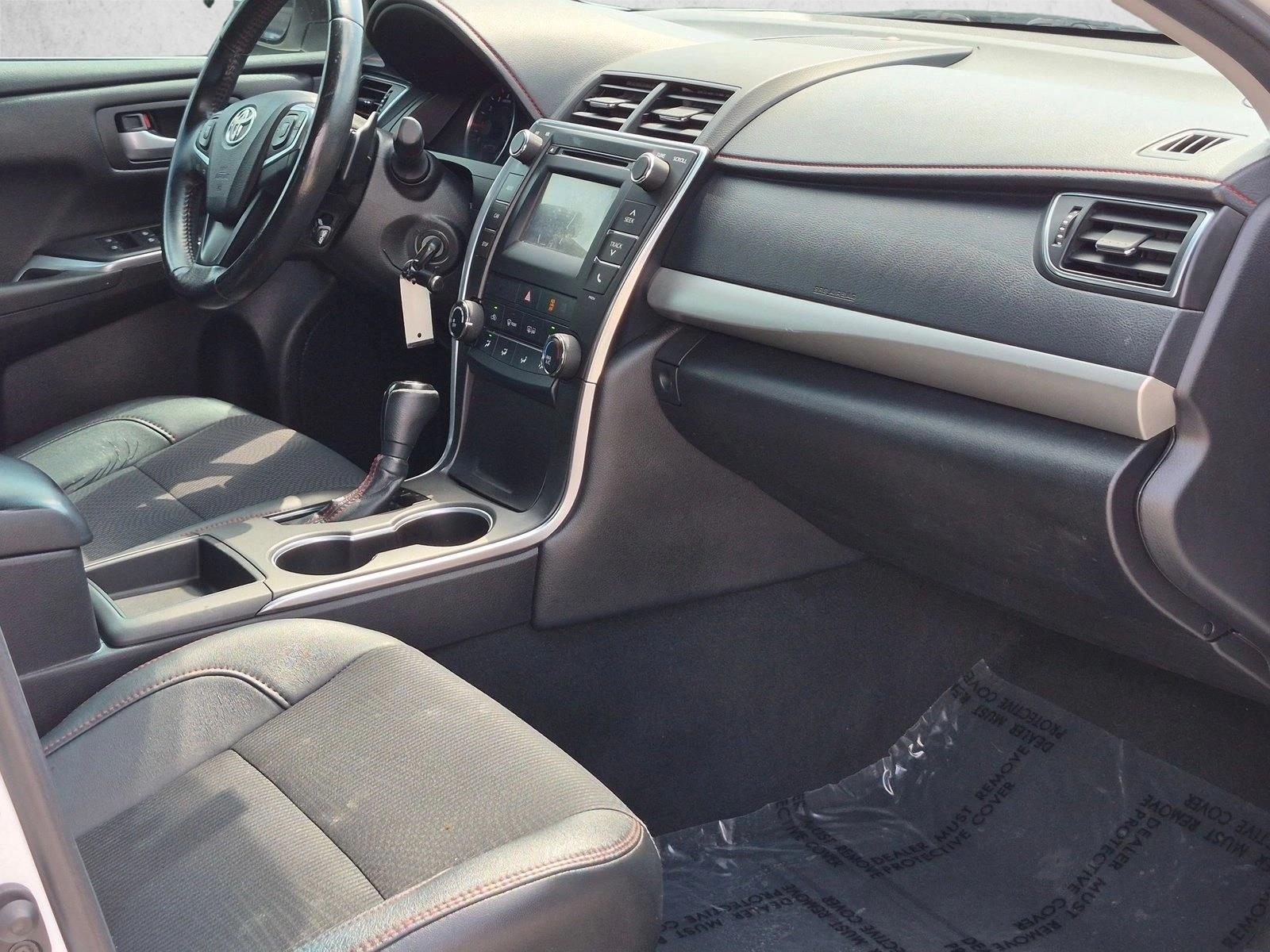 2016 Toyota Camry 20