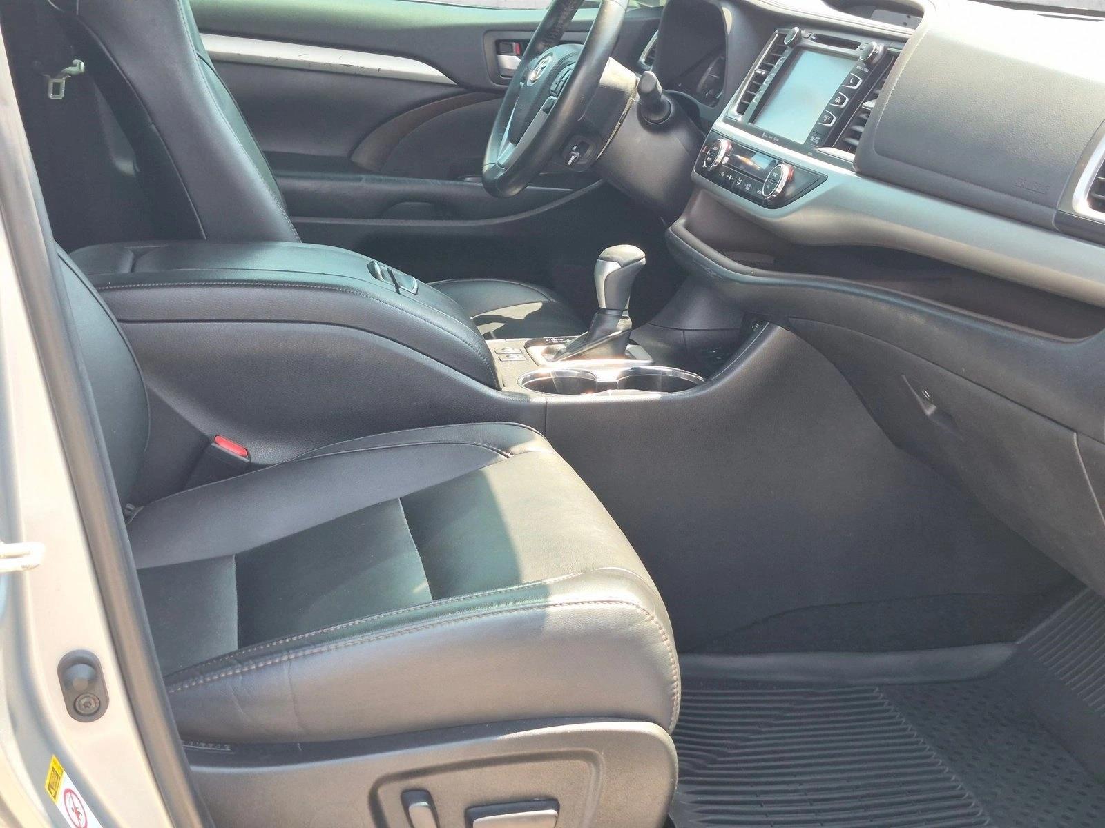 2019 Toyota Highlander 19