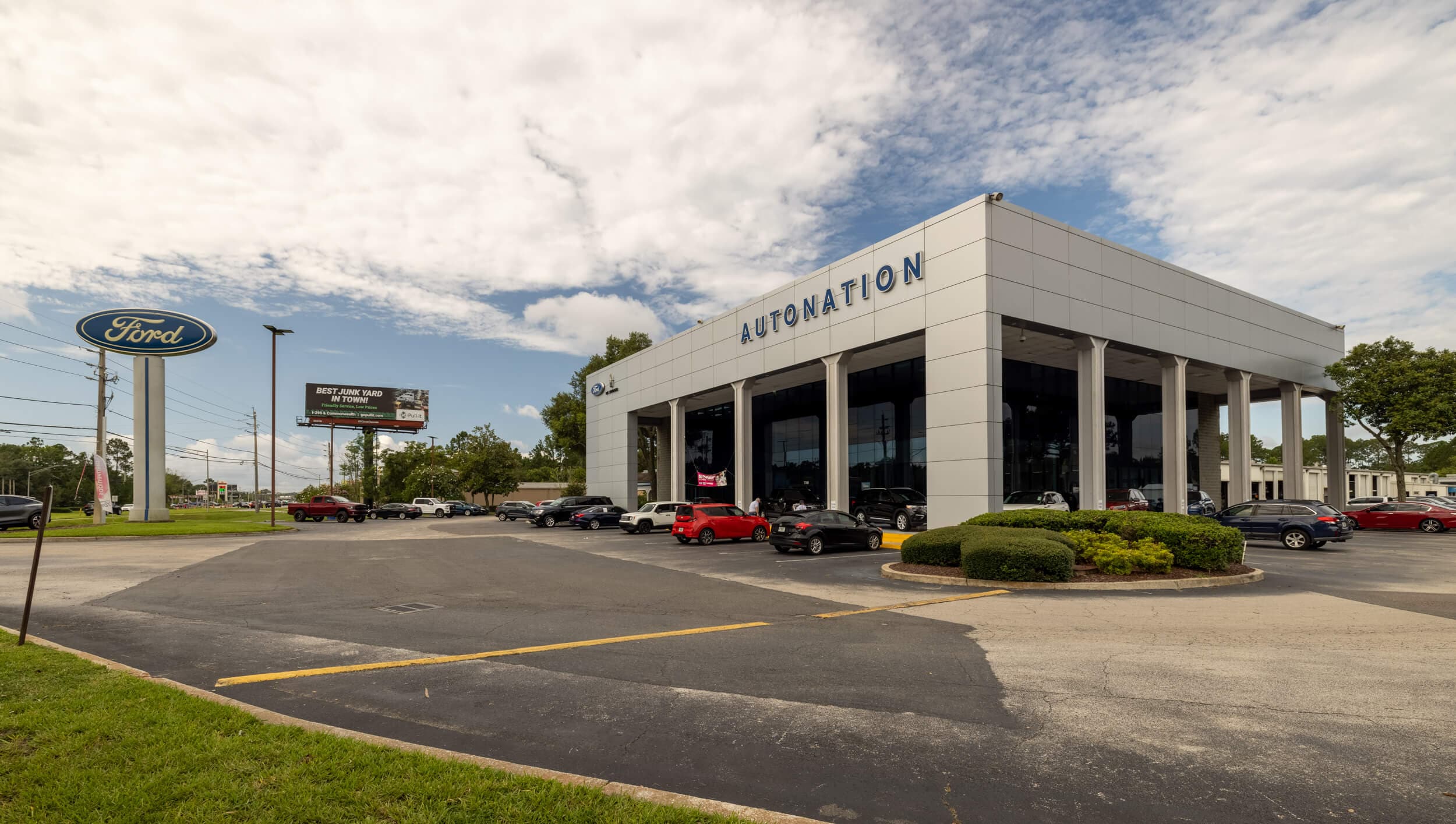 exterior shot of AutoNation Orange Park
