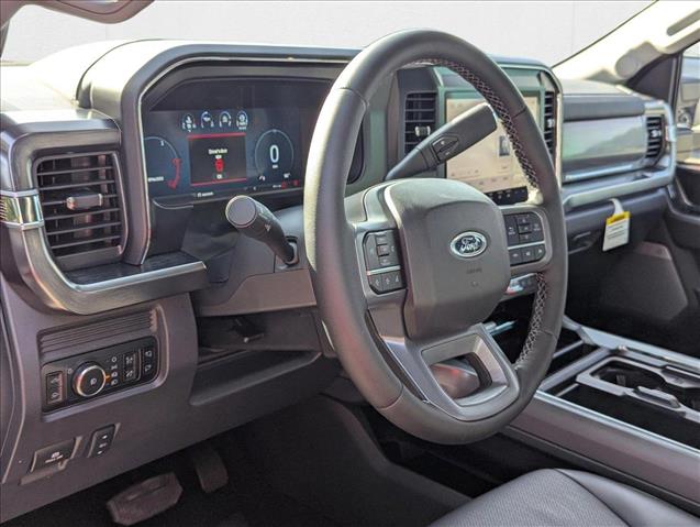 2025 Ford F-250 Lariat photo 3