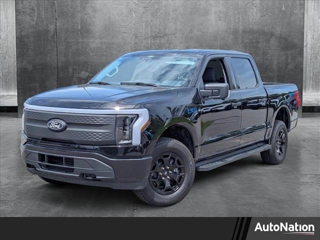 2025 Ford F-150 Lightning XLT's photo